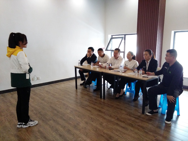 用優(yōu)質(zhì)服務 建設文明景區(qū)